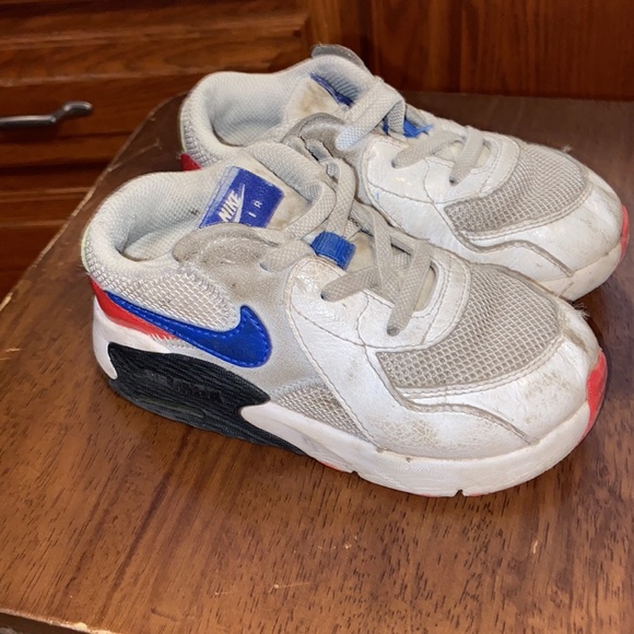 Nike toddler shoe size 9c - Picture 3 of 7